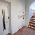 Residensol 13 Menyber Нерха