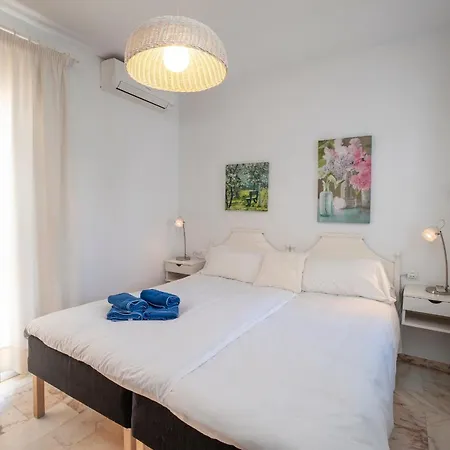 Residensol 13 Menyber 公寓 内尔哈