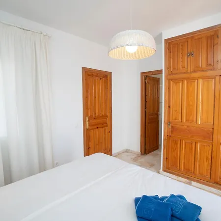 Residensol 13 Menyber 公寓 *